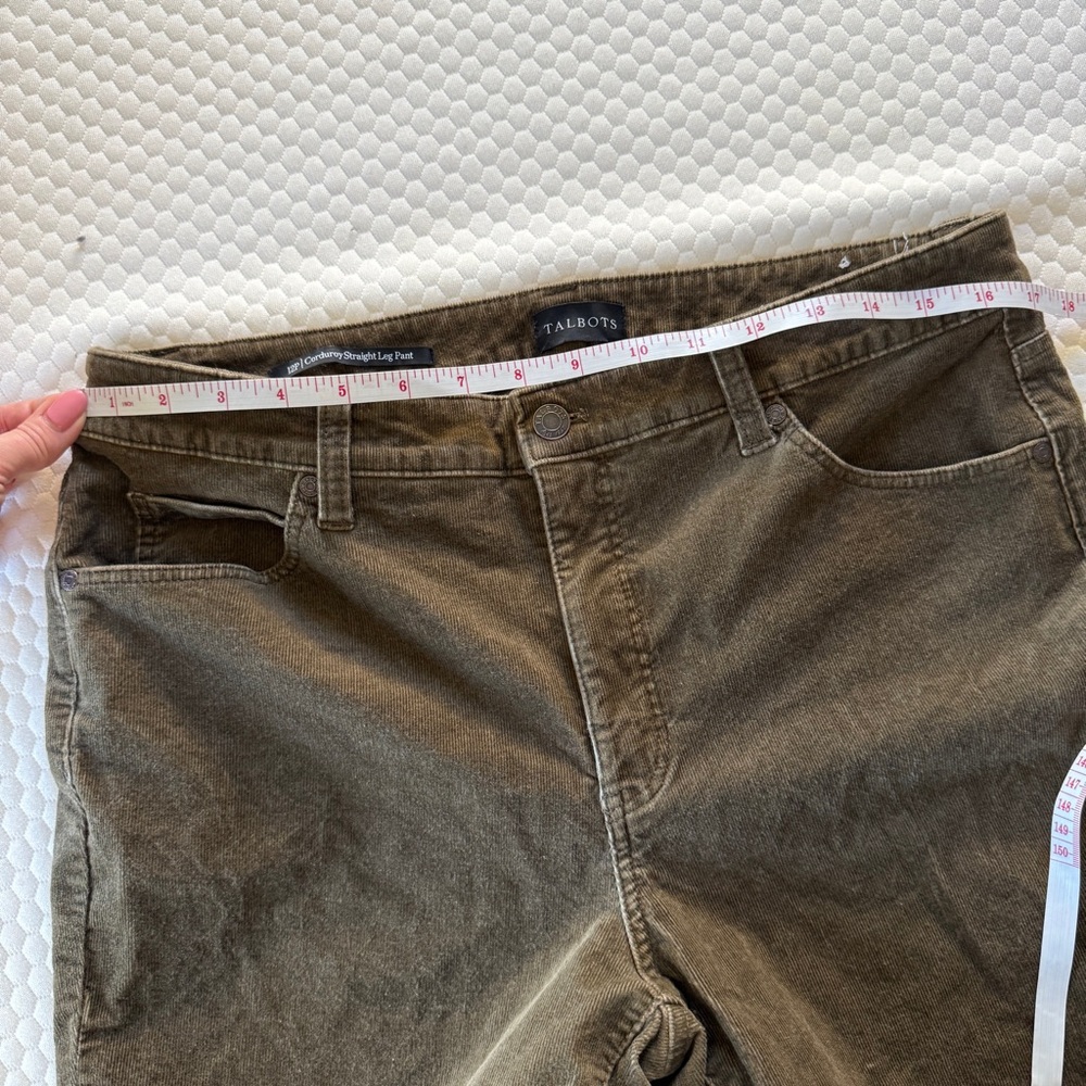 TALBOTS STRETCH CORDUROY STRAIGHT LEG PANTS deep moss green size 12P - Picture 8 of 9